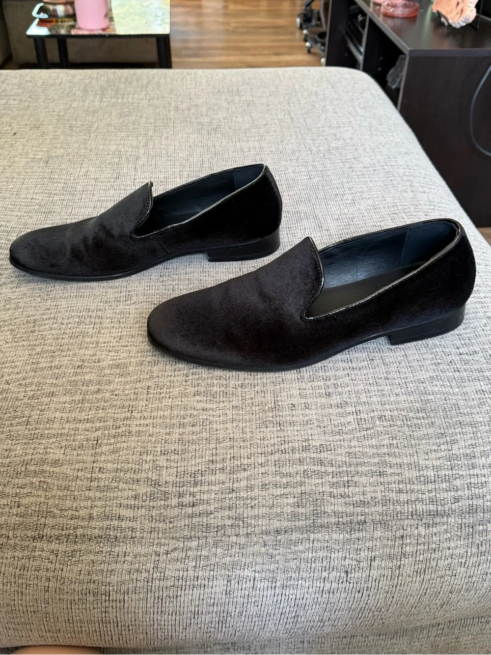 Men’s Vittorio Russo Black Velvet Loafers Size 11
